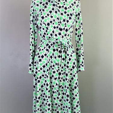 Thought Leader - 1970's Mod - Tulip - Navy / Green - Shirtdress - Estimated size 8/10 - Synthetic Knit - for The Whitney Shop 