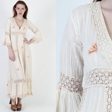 Solei & Ethnic Floral Embroidered Bell Sleeve Dress. Embroidered Mexican Lace Dress. Typical Mexican Dress. Ethnic Style Dress. Boho Hippie Style Dress.