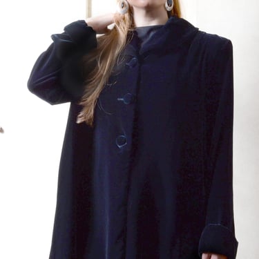 Vintqge Short Black Velvet Coat 