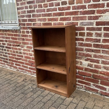 Small Pine Bookshelf