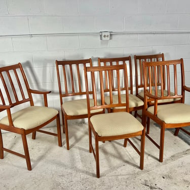 Set Of 6 Mid Century Modern Danish Teak Dining Chairs By Johannes Andersen For Uldum Mobler 