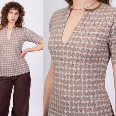 70s Geometric Knit Notched Collar Shirt - Men's Smal | Vintage Brown Grey Retro Short Sleeve Top 