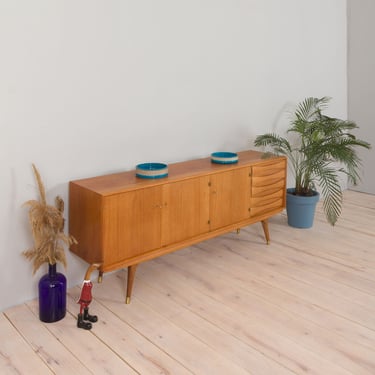 Sven Andersen Scandinavian long teak sideboard with 5 drawers, Norway, 1960s. 