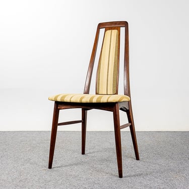 6 Danish Modern Rosewood Dining Chairs by Niels Koefoed - (321-126) 