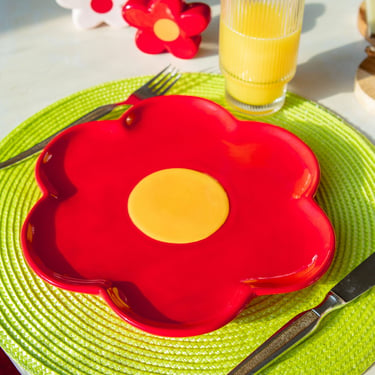 Ceramic Daisy Plate