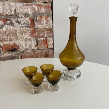 Mid-Century Glass Decanter with Glasses 
