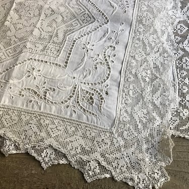 French Normandy Lace Tea Cloth, Tablecloth, Filet Lace, Linen, Embroidery, Antique, Chateau Decor 