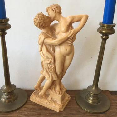 Vintage Santini Sculpture, Man In Toga Kissing Nude Woman, Sexy Statue, Erotic Figure, Italian, Made In Italy 