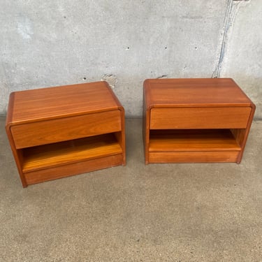 Pair Of Mid Century Modern Teak Nightstands