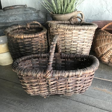 Small Rustic Willow Basket, Antique, Handmade, Flowers, Garden Basket, Flower Girl Wedding, European Farmhouse 