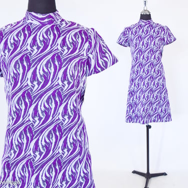 1960s Purple Polyester Mod Dress | 60s Purple Wave Pattern Shift Dress  | Medium 