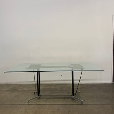 Grid Table by Robert Josten 