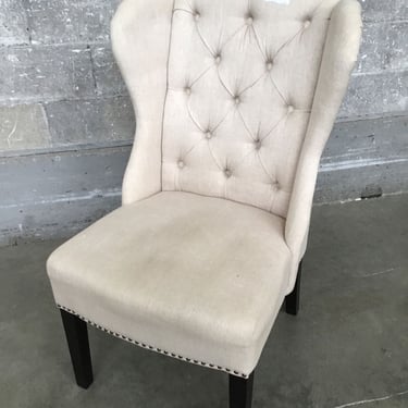 Wingback Living Room Chair (Seattle)
