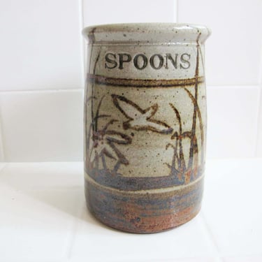 Vintage 70s Signed Studio Pottery Cooking Spoon Holder - 1970s Hand Thrown Earthy Brown Beige Ceramic Crock Jar - Farm House Cottage 