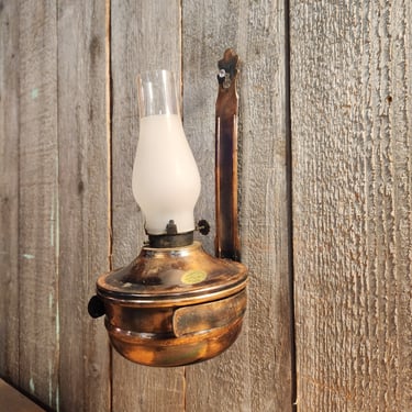 Vintage Wall Mounted Oil Lamp