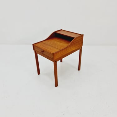 Mid century Scandinavian teak side table / bedside table, c1960s 