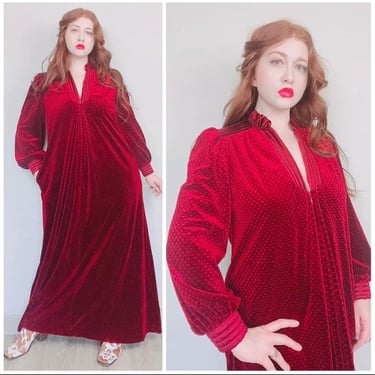 1980s Vintage Gillian O'Malley Maroon Velour Dressing Gown / 80s Velvet Satin Ruffle Trim House Dress / Medium 