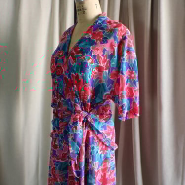 Vintage Floral Dress / Waist Tie Midi Dress / Women's Flowy Large Dress 