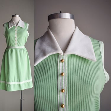 Vintage Green Polyester Shirt Dress 
