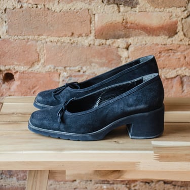 black chunky heels | 90s y2k vintage Andre Assous square toe platform high heels size 8.5 