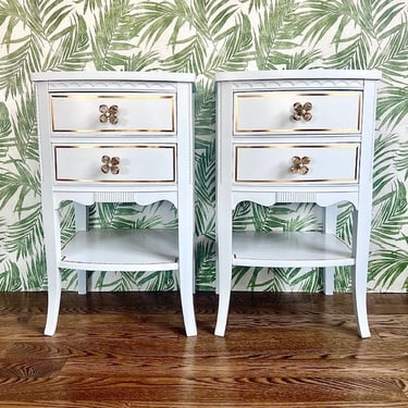 A Pair of Vintage Hickory Company (N.C.) Satin White and Gold 2 Drawer End Stands/Night Stands/End Tables 