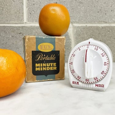 Vintage Portable Minute Minder Retro 1950s Lux + No 2428 + 60 Minute Timer + The Lux Clock Manufacturing + MCM + Bathroom or Kitchen Decor 