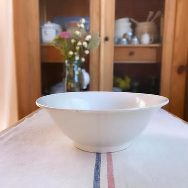 Beautiful vintage French white ironstone medium size salad bowl 