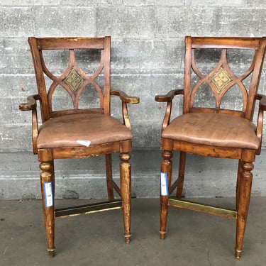 Pair of Sturdy Bar Height Stools (Seattle)