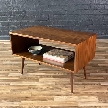 Mid-Century Modern Walnut Credenza/Bookcase by Milo Baughman, c.1950’s 