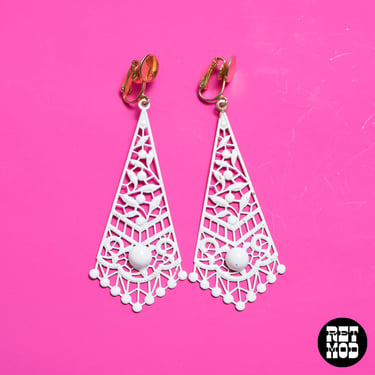 Large Lovely Vintage 60s 70s White Lace Vibe Metal Drop Earrings 