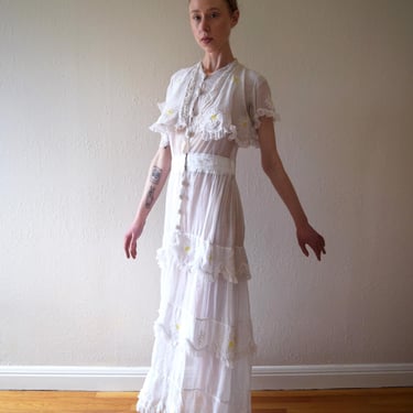 Antique Edwardian 1910s embroidered dress . size xs to small 