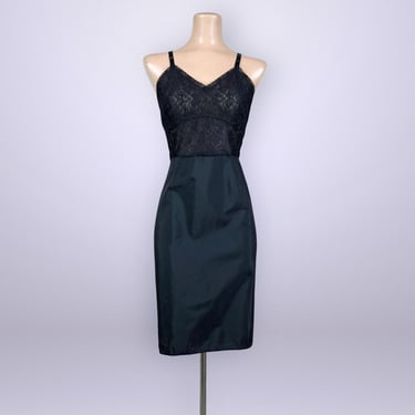 VINTAGE 1950s Black Taffeta Full Slip By St. Michael Sz 16 | 50s Lace Bodice and Metal Back Zipper Slip Dress 38 | Plus Size Lingerie | VFG 
