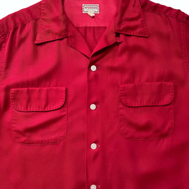 Vintage 1950s MCREGOR Rayon Gabardine Sport Shirt ~ size M ~ Loop Collar / Flap Pockets ~ Gab 