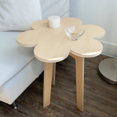 curvy table - wavy table - accent table - end table - maple table - nightstand - side table - birch table - curvy furniture - modern table 