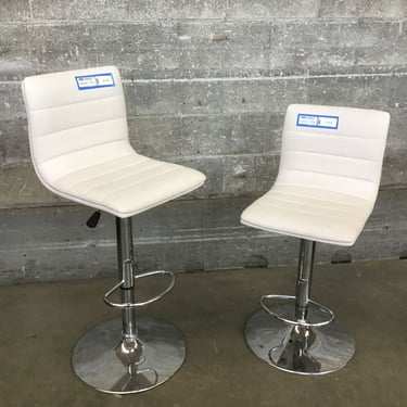 2 Belnick Adjustable Height Stools (Seattle)