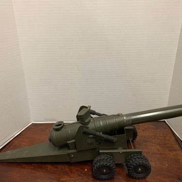 1970s Bang Cannon with Box and Charges 