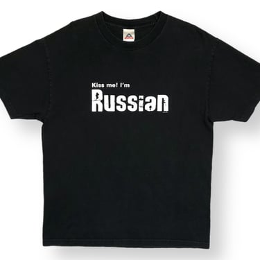 Vintage 90s/00s “Kiss me! I’m Russian” Funny Slogan/Phrase Graphic T-Shirt Size Large 