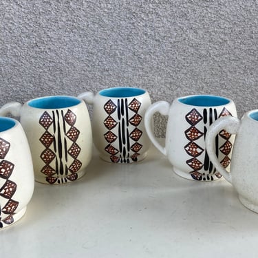 SALE Vintage kitsch Tiki Polynesian style ceramic coffee mug set 5 with blue interior holds 10 oz 