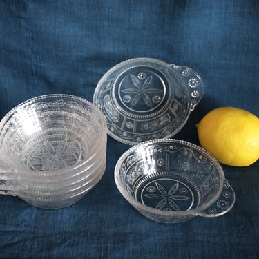 7 Antique EAPG Glass Willow Oak Wreath Handled Sauce Bowls Early American Pattern Glass 
