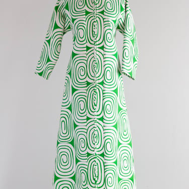 Iconic 1960's OP-ART Green & White Quilted Kaftan By Whitney / SM