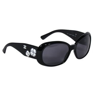 Chanel - Black Sunglasses w/ 3D Flower Side Detail