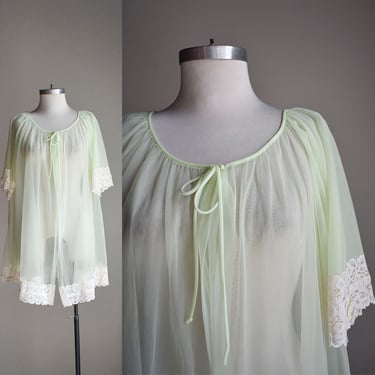 1960s Pale Green Bed Jacket 