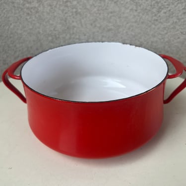 Vintage Dansk International cookware red round casserole pan size 7 2/4” x 3” 