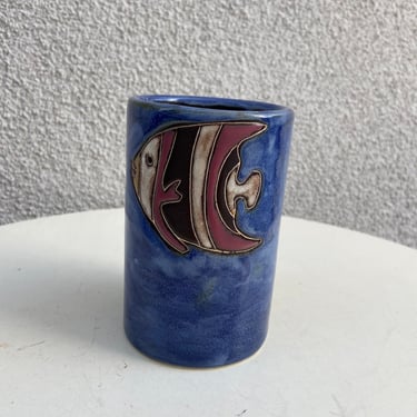 Vintage Mara of Mexico pottery tall tumbler cup fish theme holds 12 oz. 