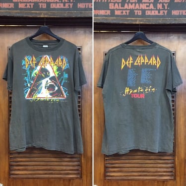 Vintage 1980’s Def Leppard Tour Tee Shirt, Rock Band Tee, 80’s Graphic Tee, 80’s Band Tee, Vintage Tube Tee Shirt, Vintage Clothing 