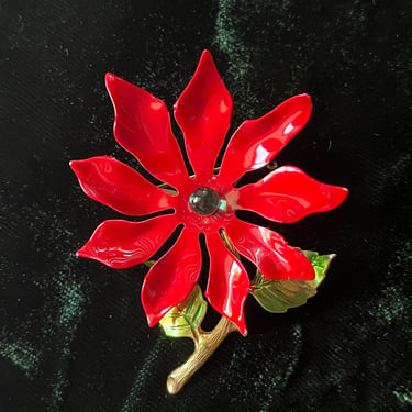 vintage poinsettia brooch 1960s Christmas flower enamel mod holiday pin 