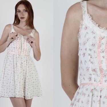 70s Light Pink Corset Dress / White Lace Calico Floral Mini Dress / Vintage Sheer Garden Prairie Flowers Dress 