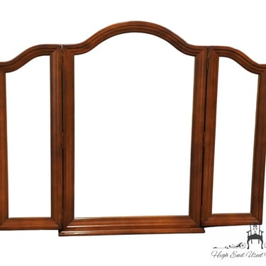 BROYHILL FURNITURE Solid Cherry Traditional Style 53