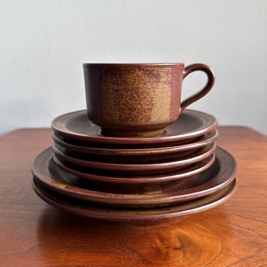 1970s Iron Mountain Stoneware dishes / grouping of Nancy Patterson Lamb ceramic cup, saucers, and salad plates / Roan Mountain pattern 