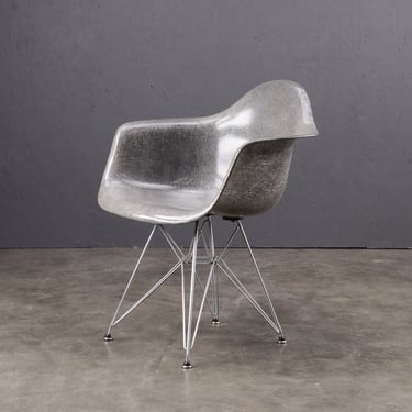 Eames Shell Armchair with Eiffel Tower Base | Seattle Furniture